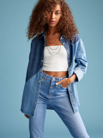 Джинсовая куртка DeFacto модель V7381AZ-NM39 Джинсовая куртка DeFacto модель V7381AZ-NM39 Фото