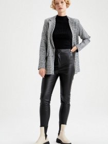 Леггинсы DeFacto модель V4703AZ-BK27 Фото