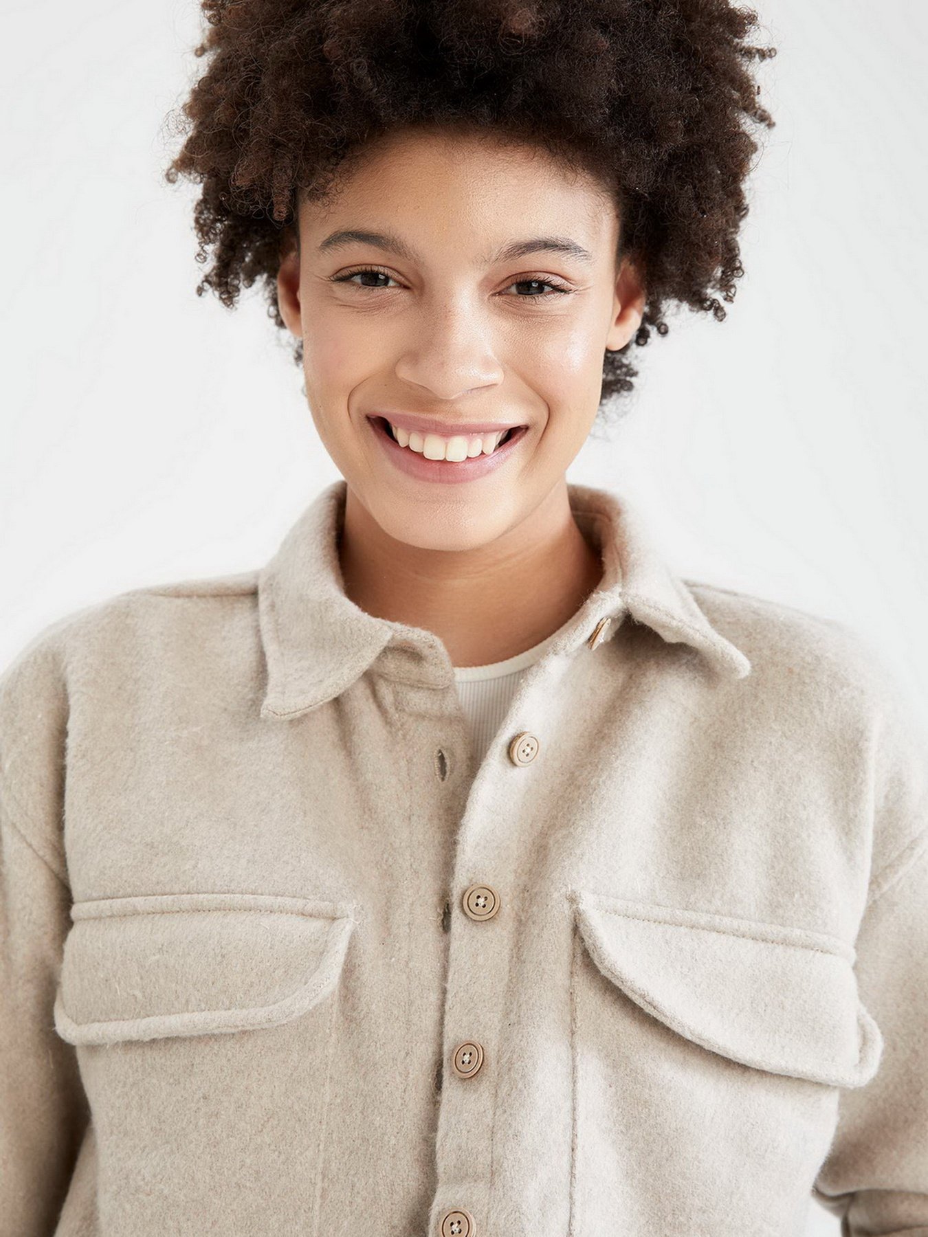 Куртка-сорочка DeFacto модель V2408AZ-BG159 Куртка-сорочка DeFacto модель V2408AZ-BG159 Фото