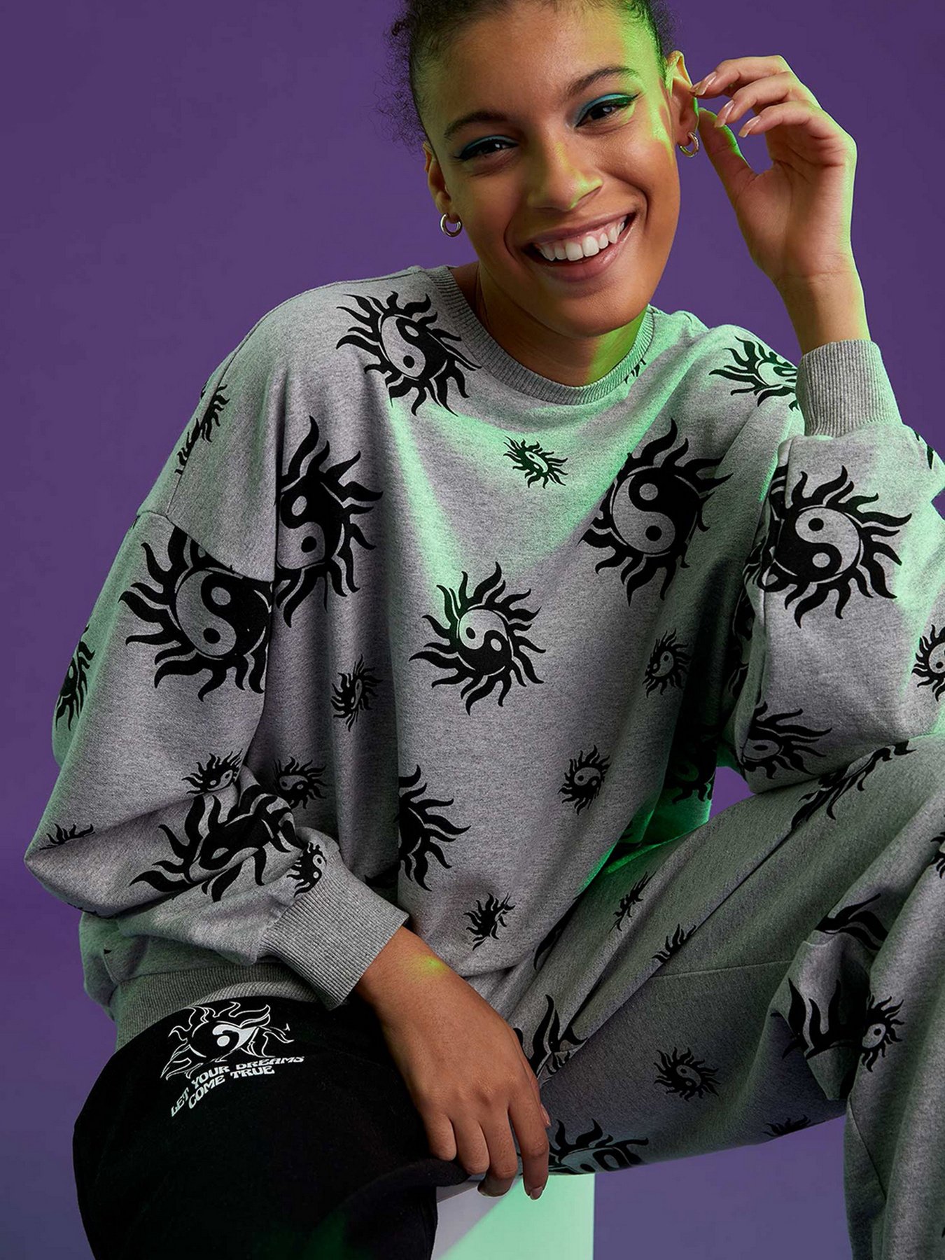 Свитшот DeFacto модель V4550AZ-GR210 Фото