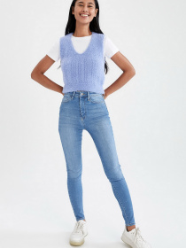 Жилет DeFacto модель U6113AZ-BE303 Жилет DeFacto модель U6113AZ-BE303 Фото