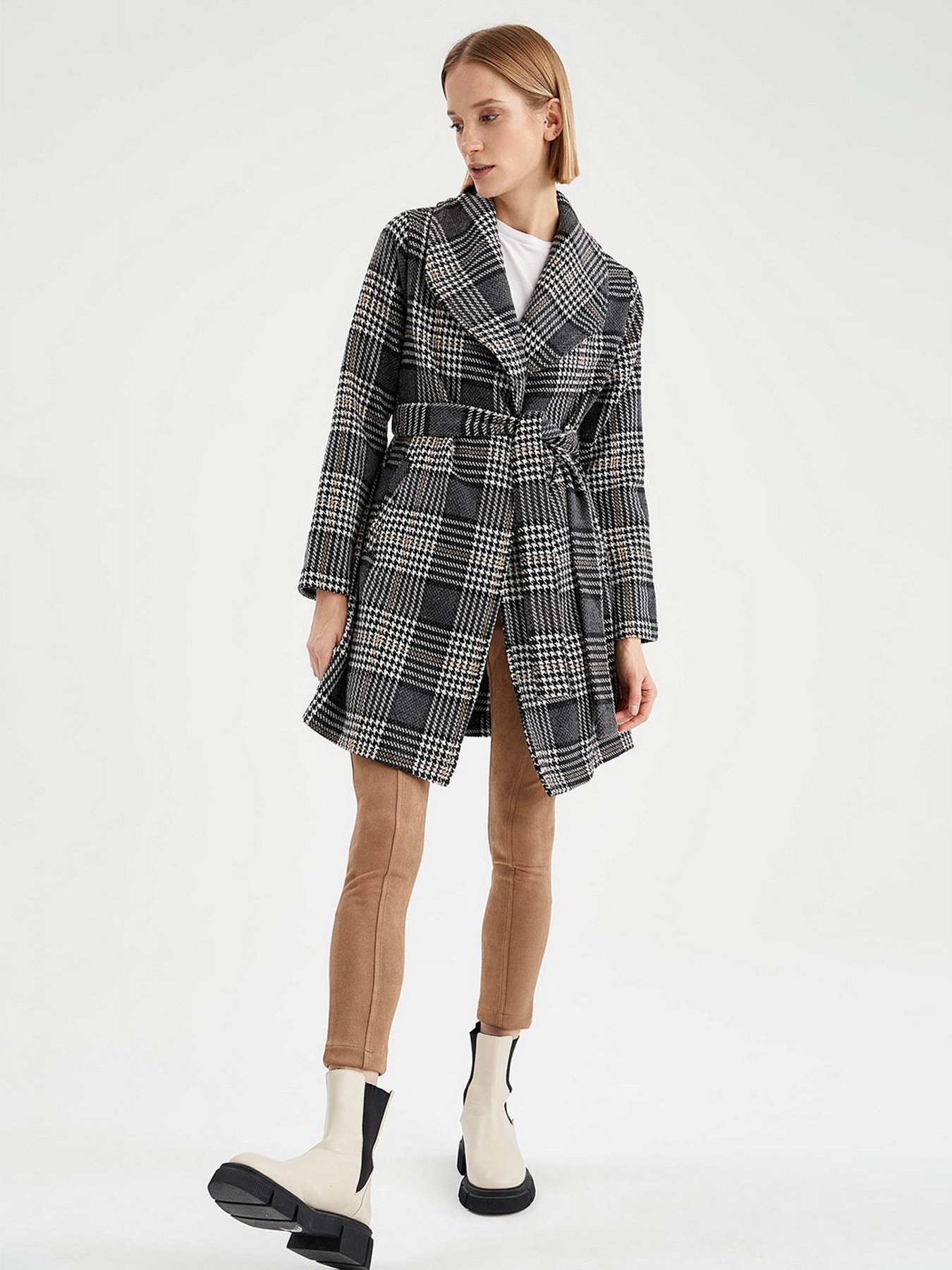 Пальто DeFacto Модель U7639AZ-BK27 Фото