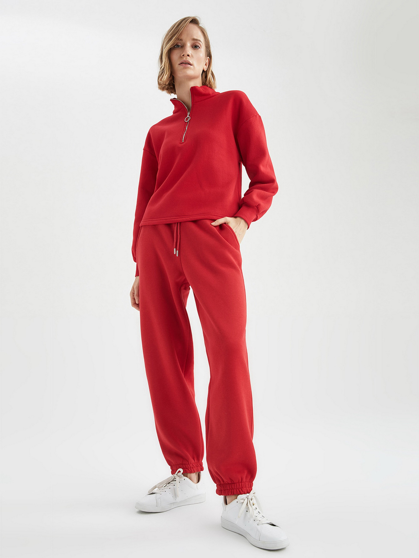 Свитшот DeFacto модель W1430AZ-RD286 Фото