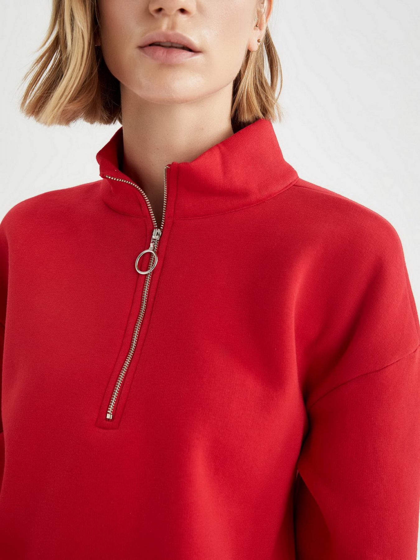 Свитшот DeFacto модель W1430AZ-RD286 Фото