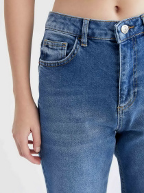 Джинси DeFacto модель V8374AZ-NM28 Фото