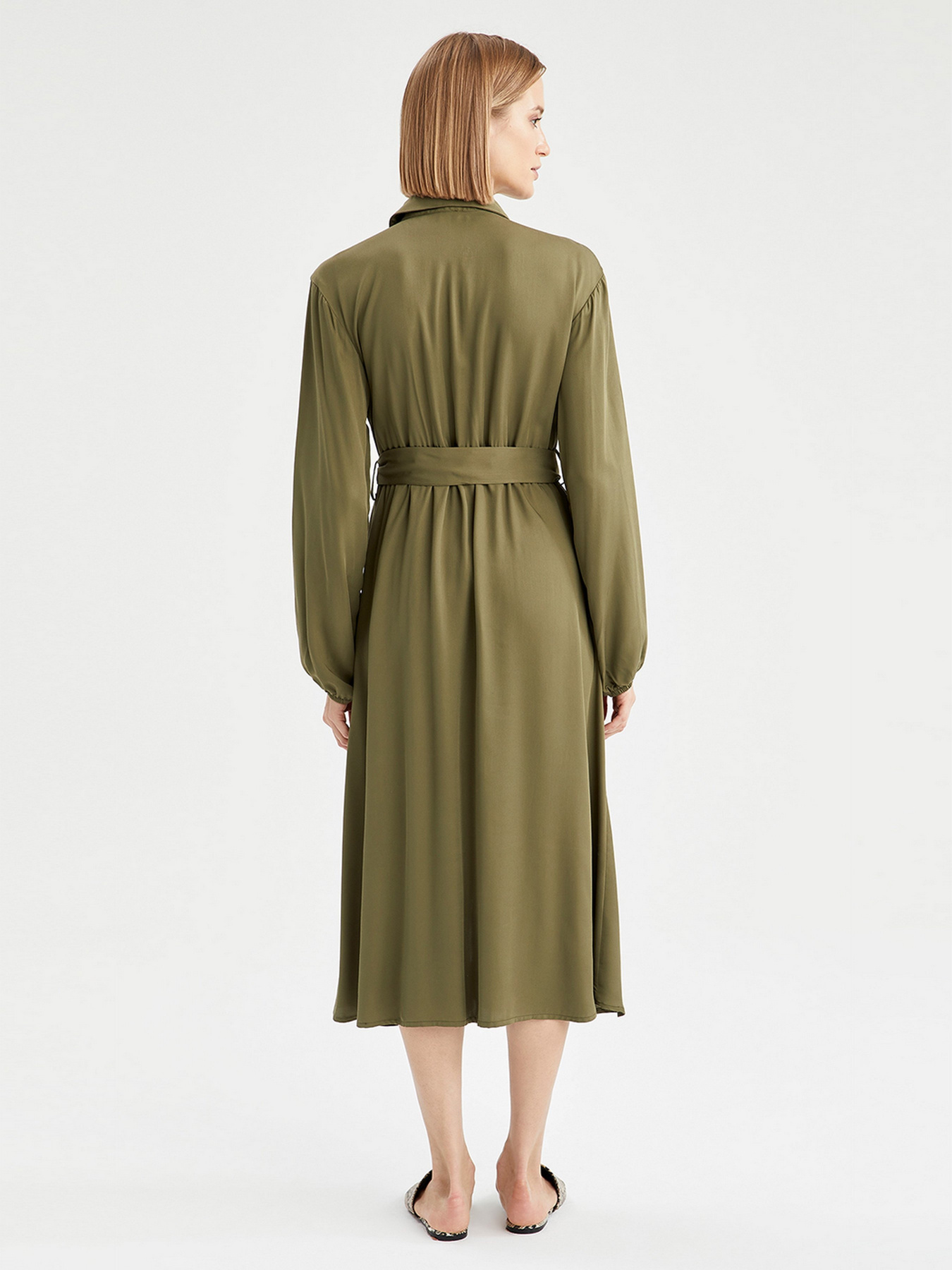 Платье миди DeFacto модель V8386AZ-KH158 Фото