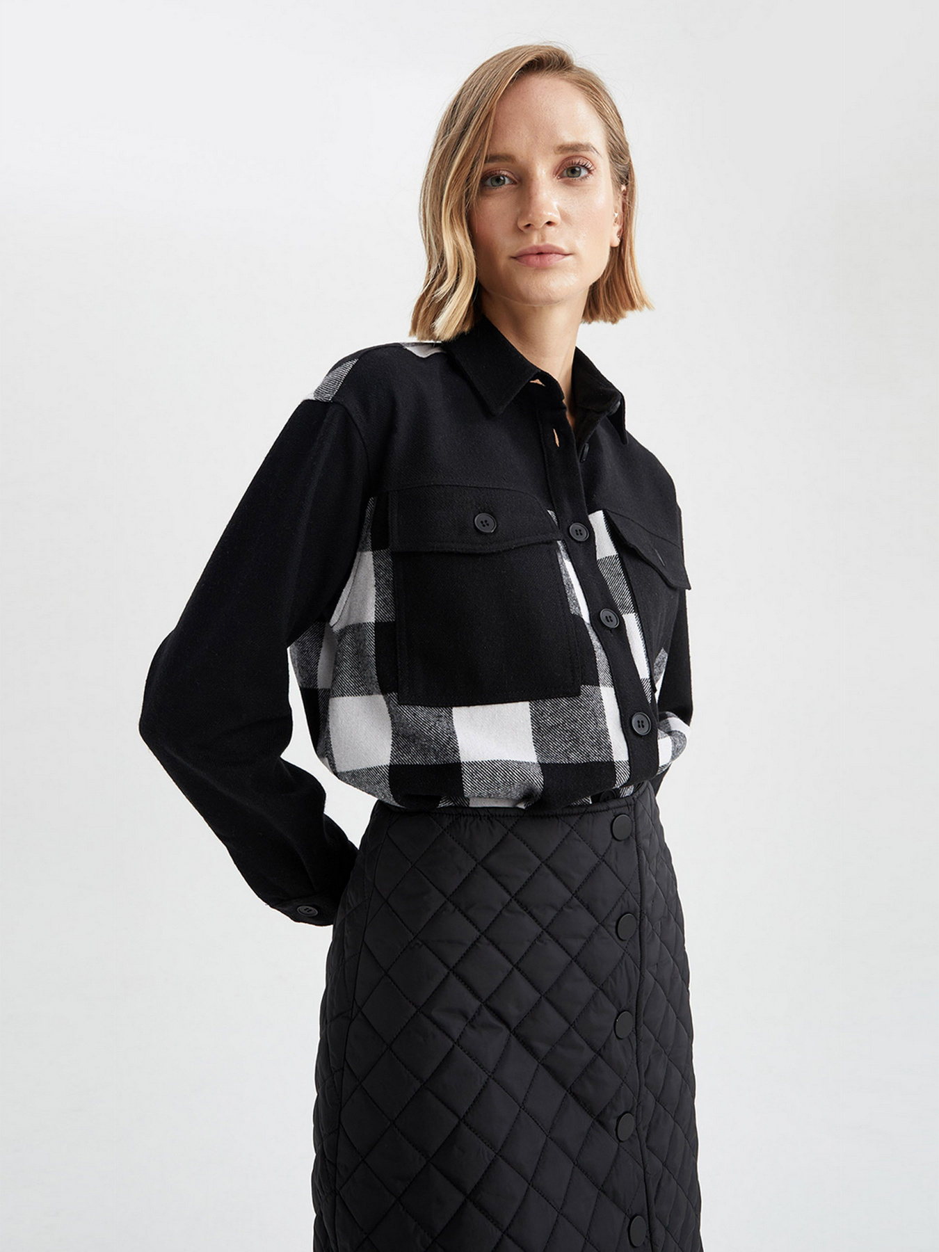 Сорочка DeFacto модель V4837AZ-BK27 Фото