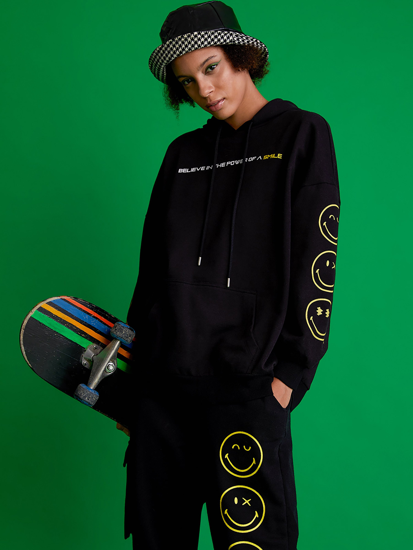 Худи DeFacto модель V3951AZ-BK27 Фото