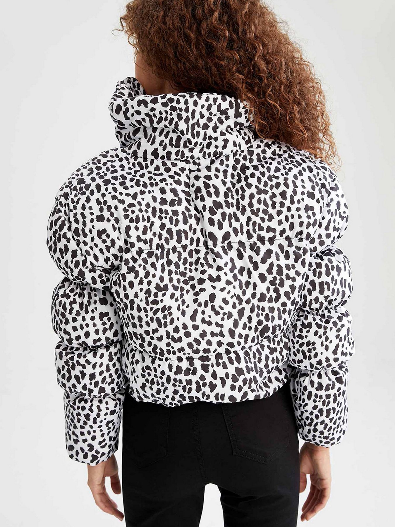 Зимова куртка DeFacto модель W7061AZ-BK21 Фото