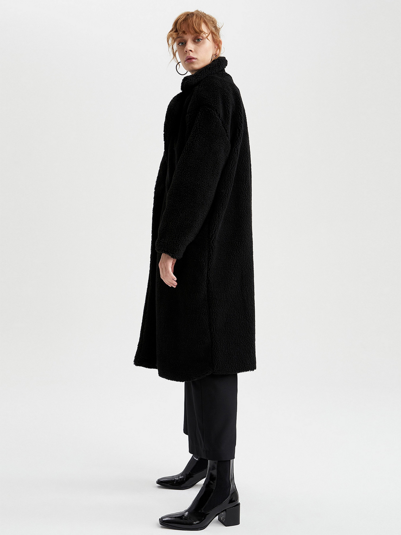 Шуба DeFacto модель U7460AZ-BK27 Фото