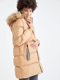 Пуховик DeFacto модель W9196AZ-BN54 Фото