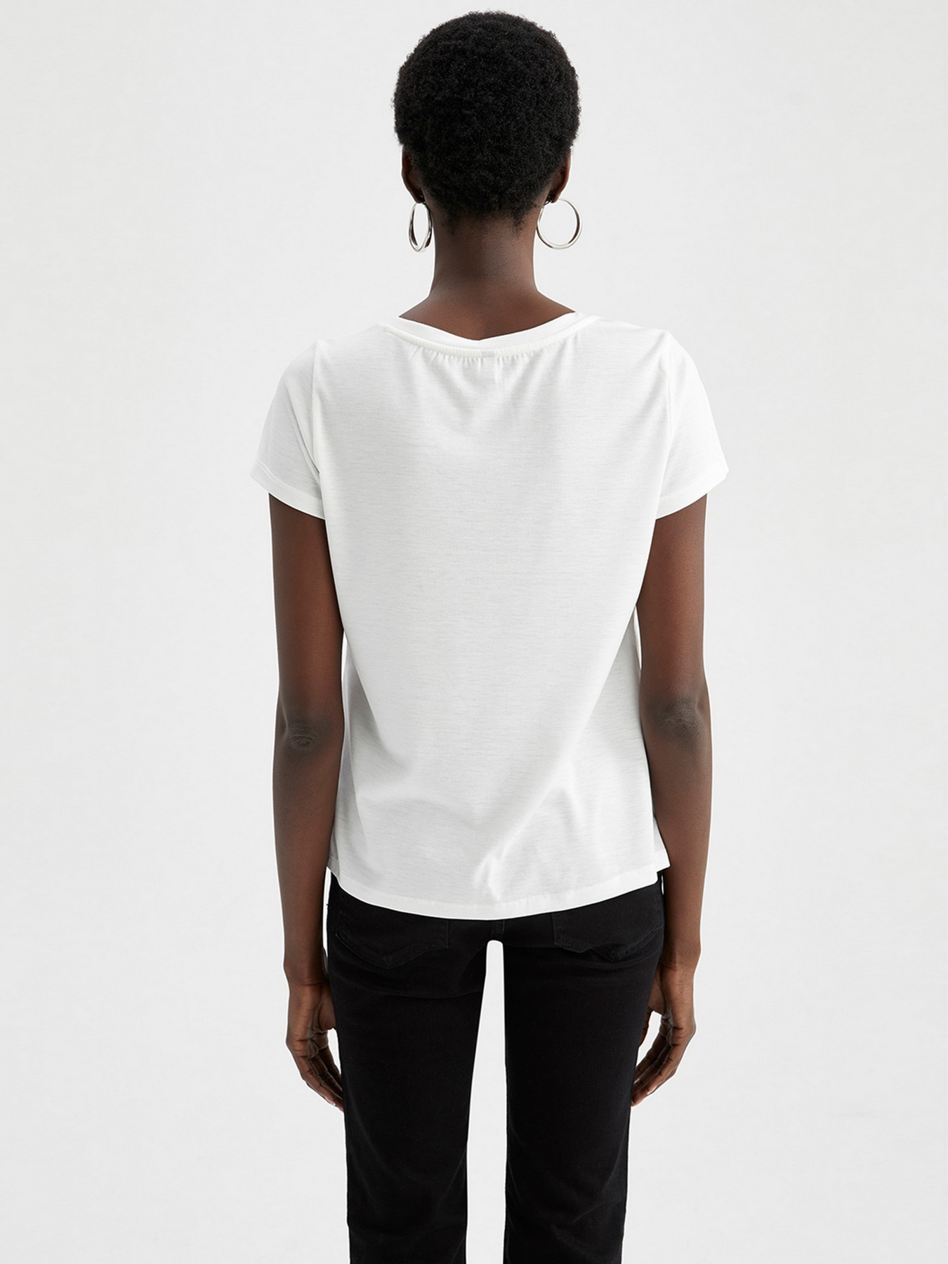 Футболки и поло DeFacto модель W7295AZ-ER105 Фото