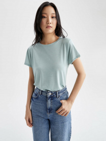 Футболки и поло DeFacto модель W7299AZ-TR302 Футболки и поло DeFacto модель W7299AZ-TR302 Фото