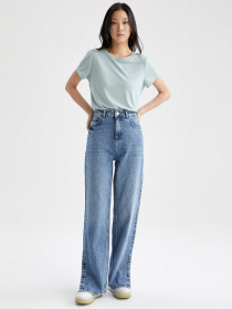 Футболки и поло DeFacto модель W7299AZ-TR302 Футболки и поло DeFacto модель W7299AZ-TR302 Фото