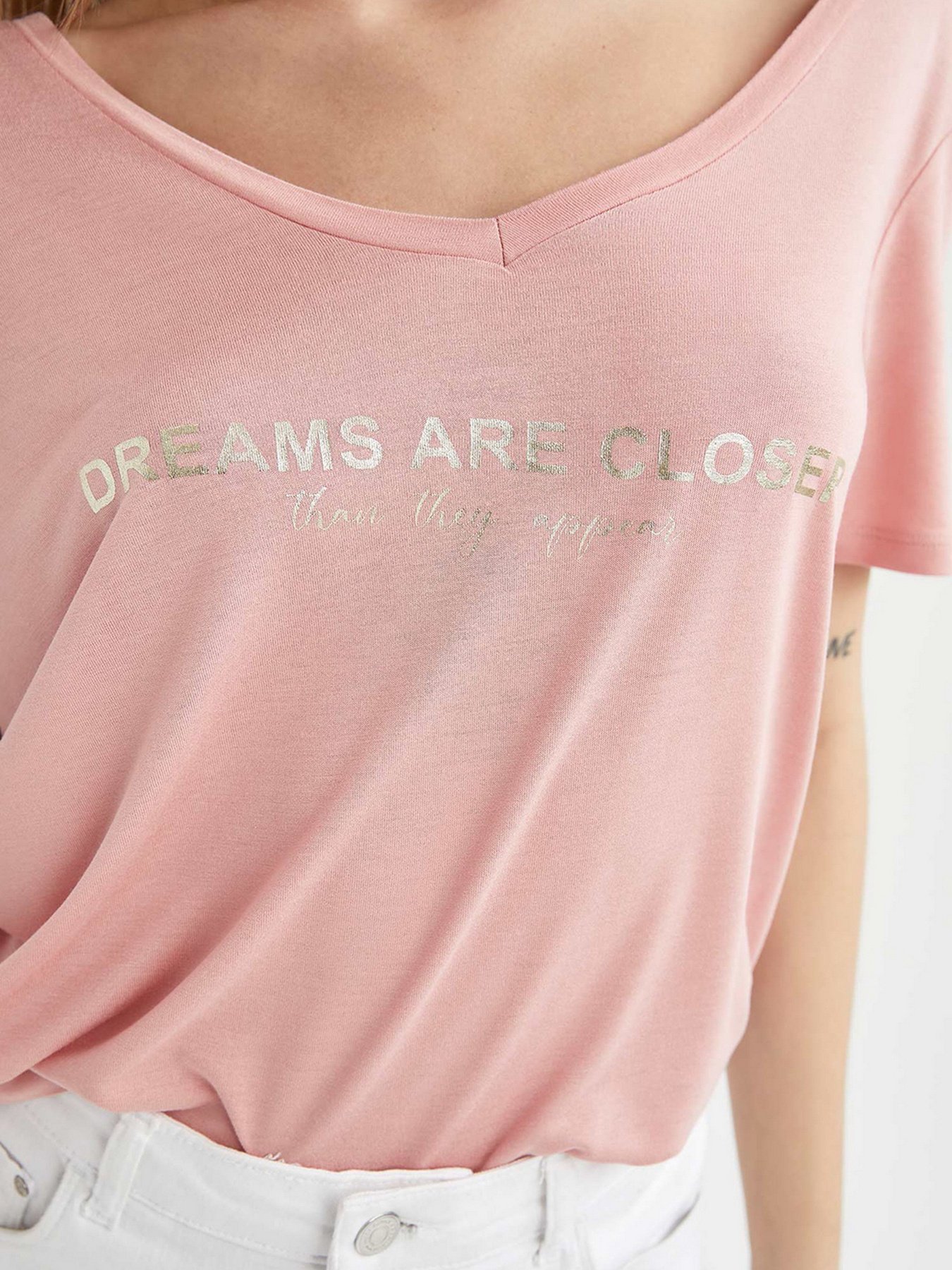 Футболка DeFacto модель W2903AZ-BR74 Фото