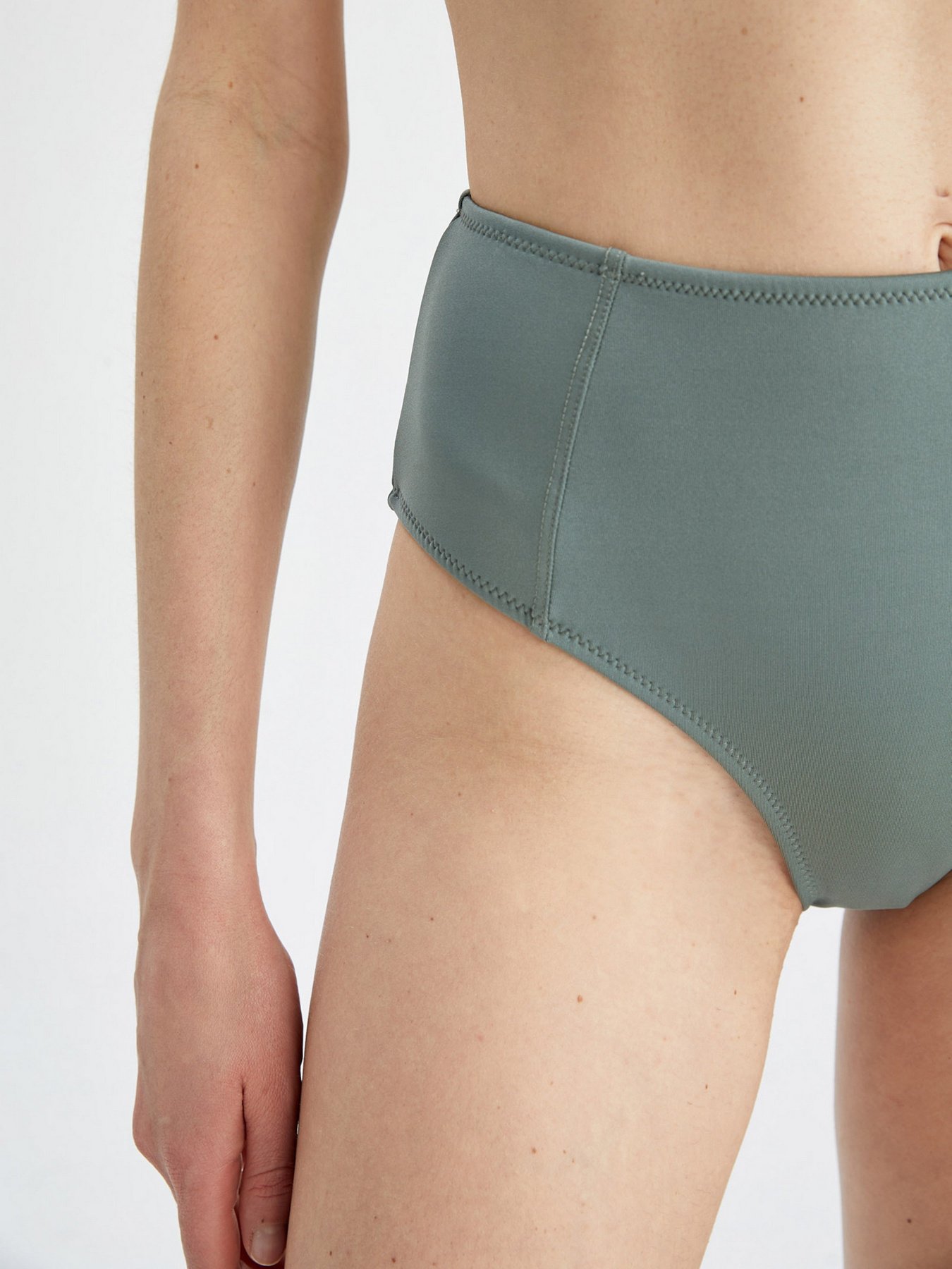 Низ купальника DeFacto модель T4307AZ-GN197 Фото