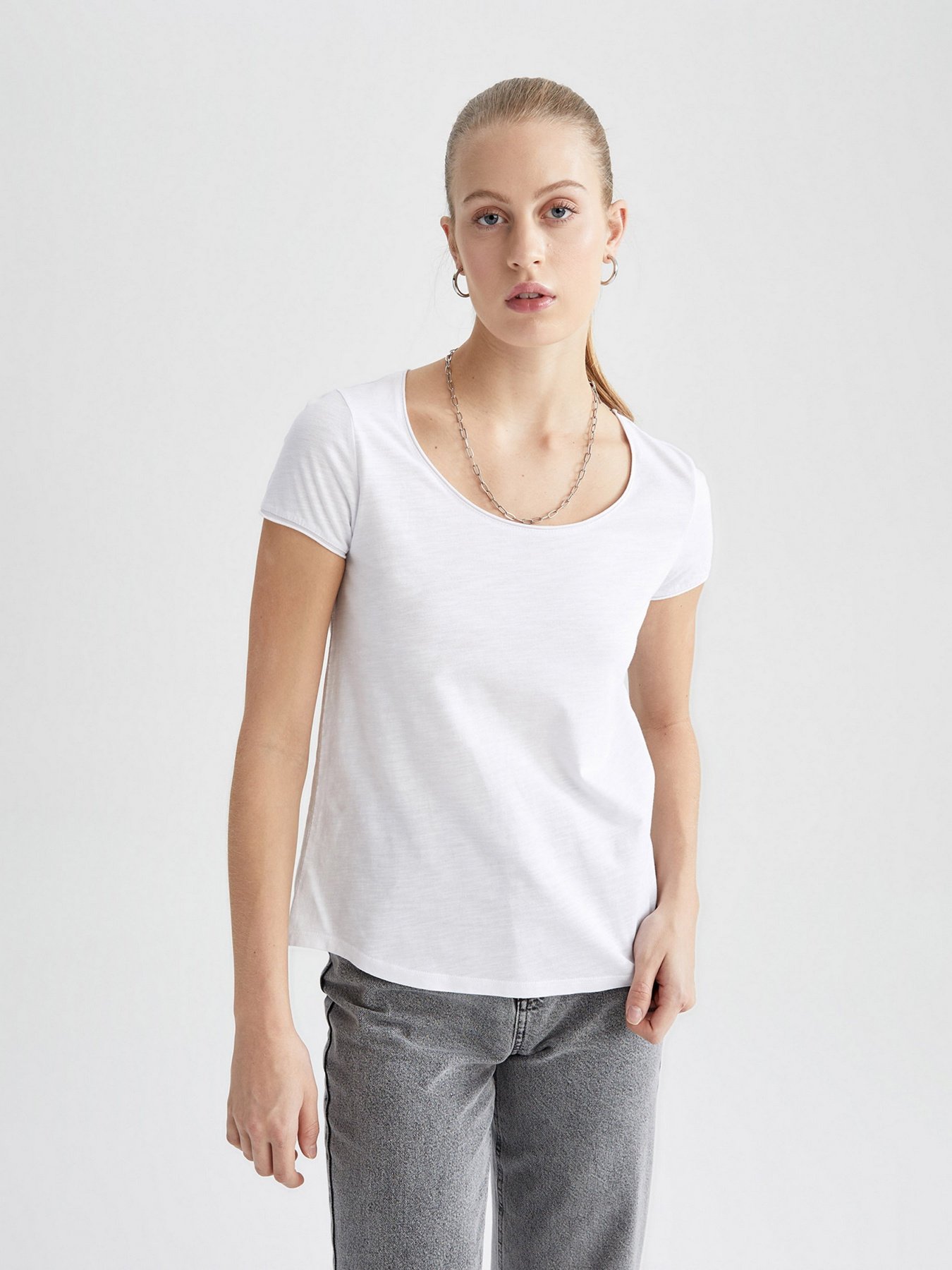 Футболка DeFacto модель K1508AZ-WT43 Фото