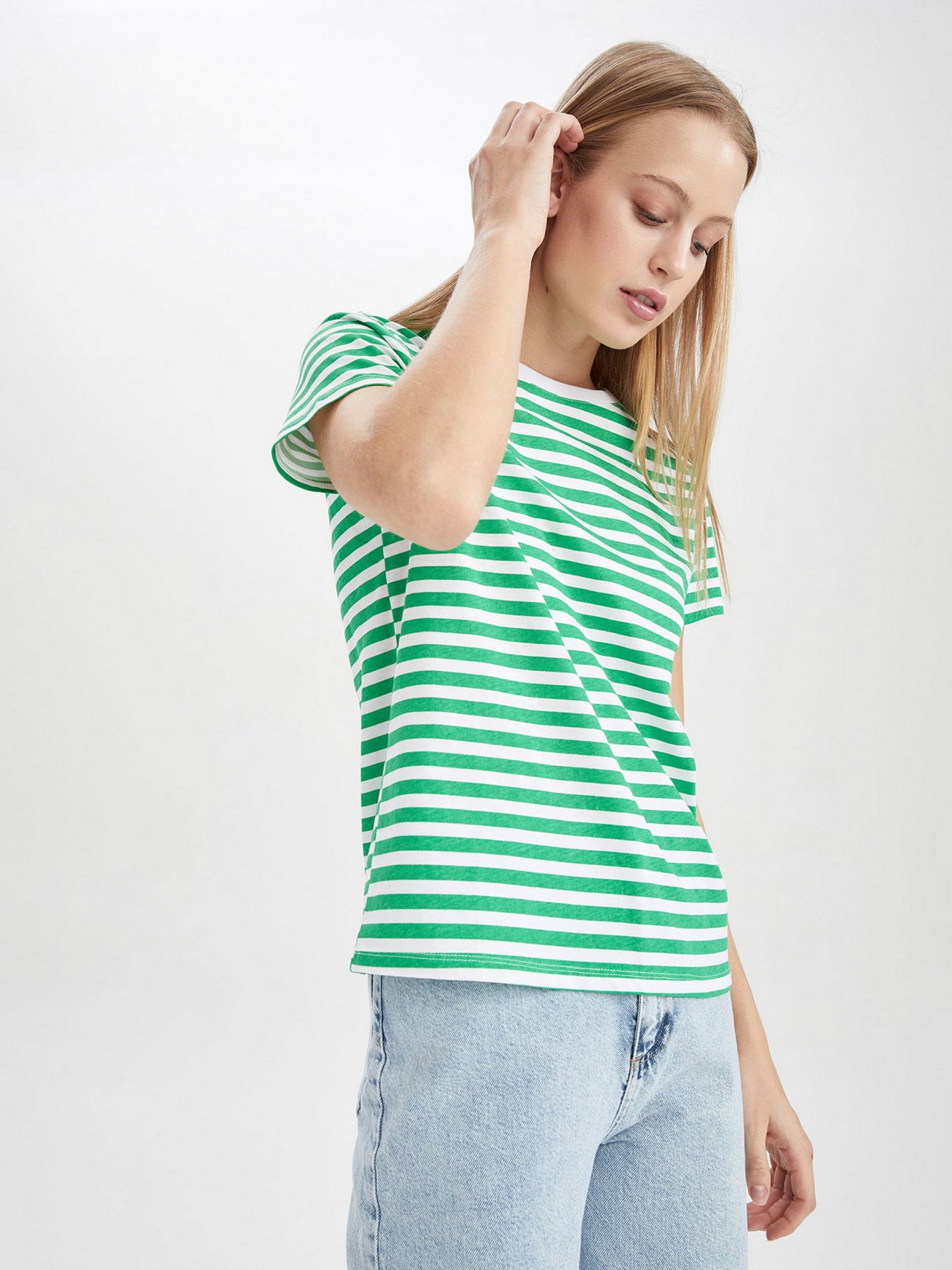 Футболка DeFacto модель X4604AZ-GN326 Фото