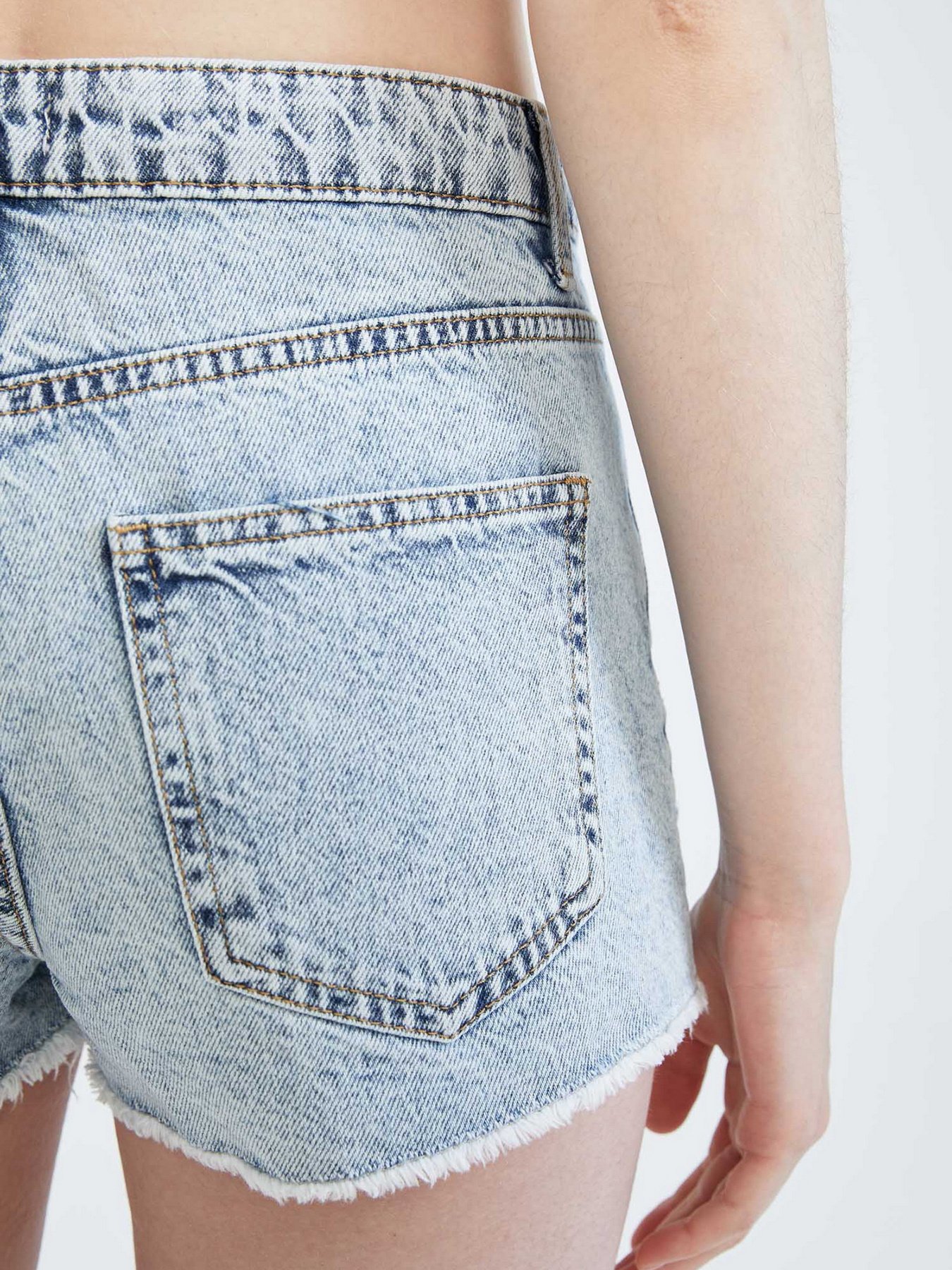 Шорты джинсовые DeFacto модель X3017AZ-NM28 Фото