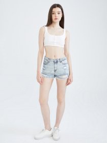 Джинсові шорти DeFacto модель X3017AZ-NM28 Джинсові шорти DeFacto модель X3017AZ-NM28 Фото