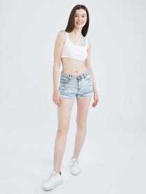 Джинсові шорти DeFacto модель X3017AZ-NM28 Джинсові шорти DeFacto модель X3017AZ-NM28 Фото