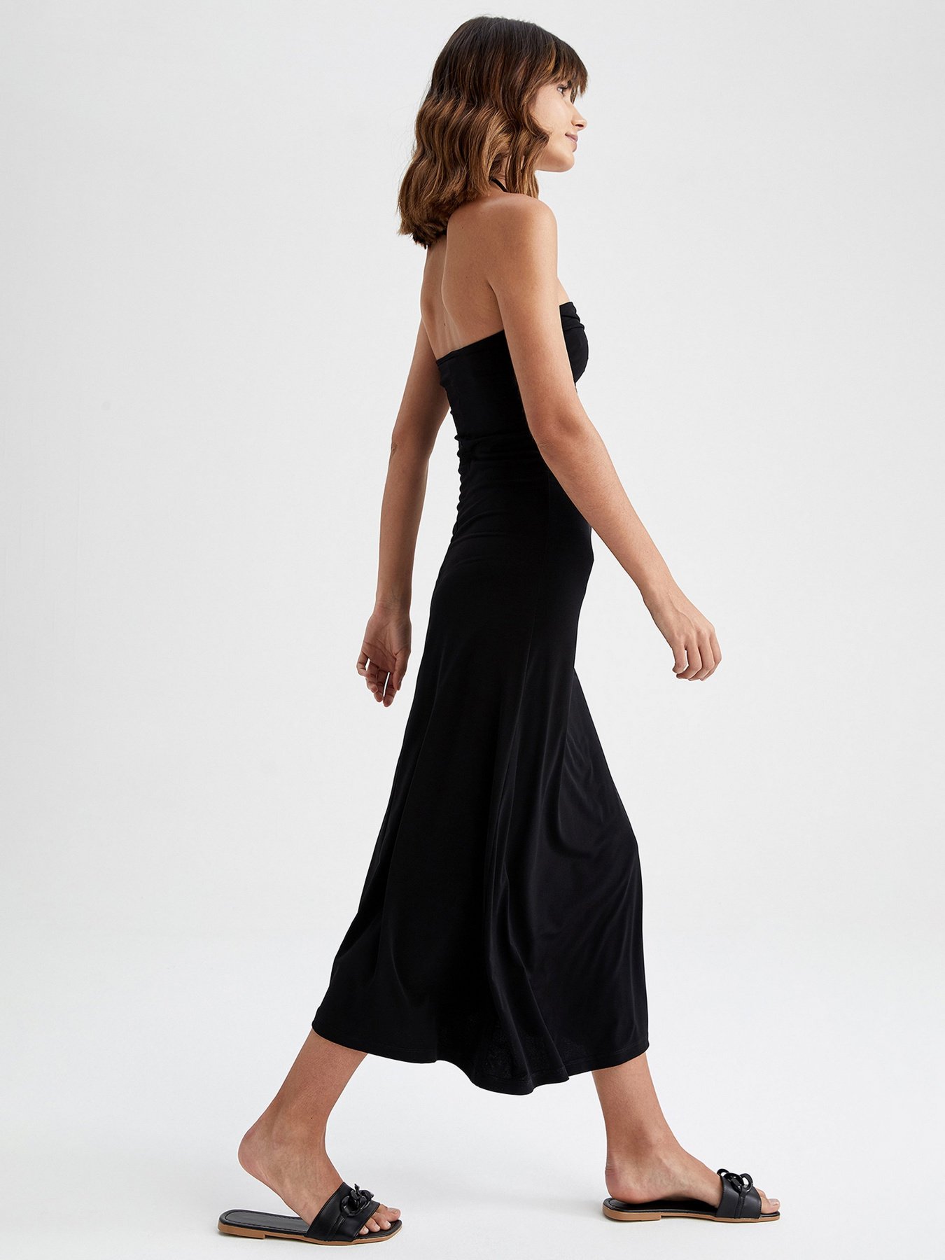 Платье макси DeFacto модель Y0948AZ-BK81 Фото