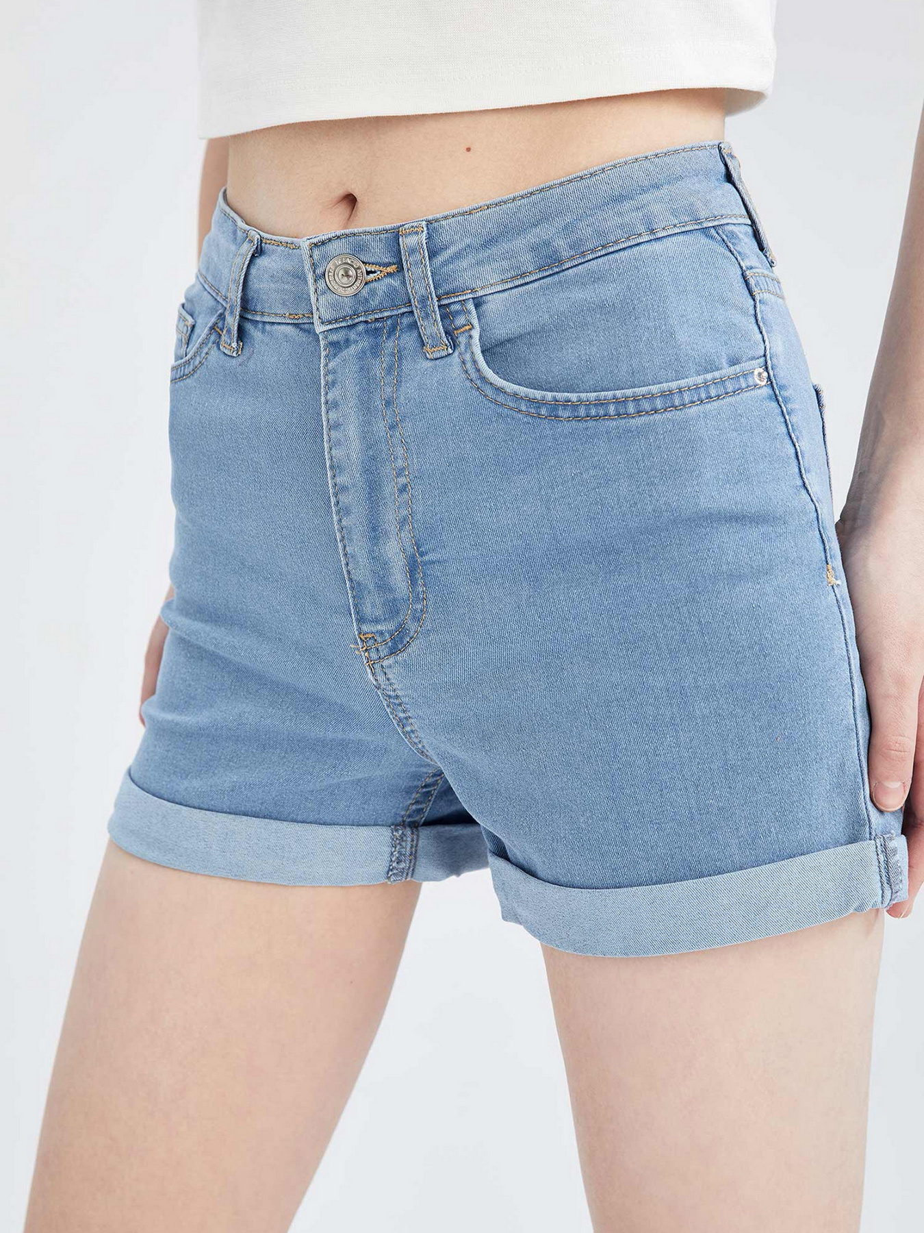 Шорты джинсовые DeFacto модель X3028AZ-NM39 Фото