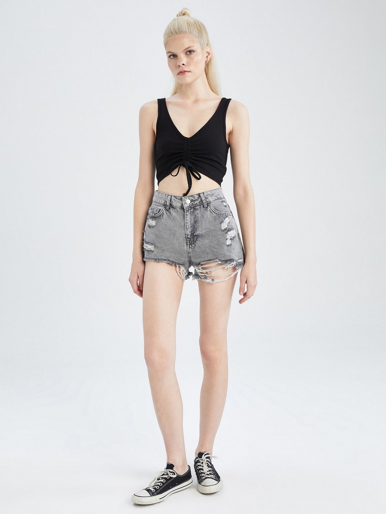 Шорты джинсовые DeFacto модель Y0217AZ-NM55 Фото