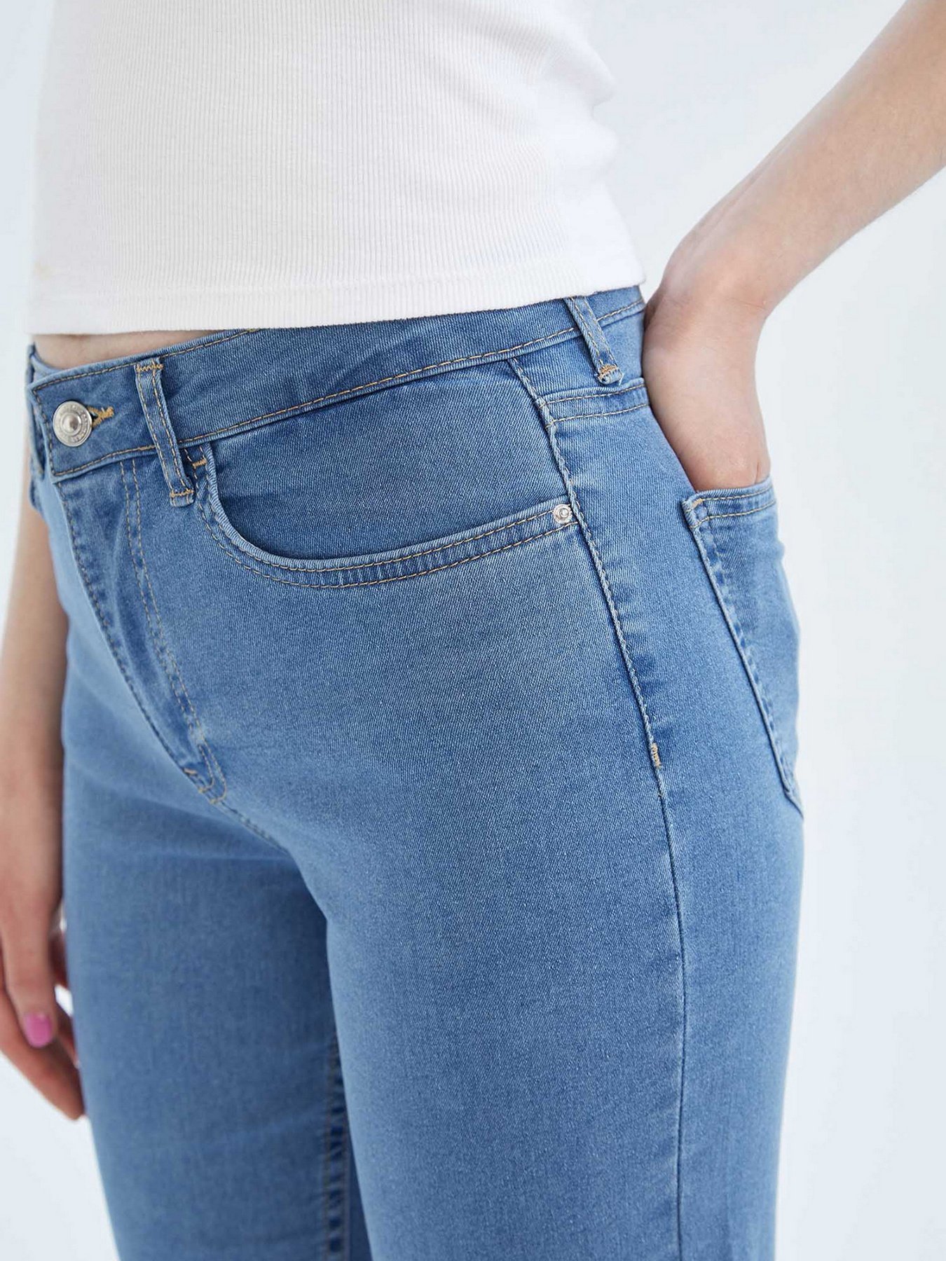 Шорты джинсовые DeFacto модель X3027AZ-NM28 Фото