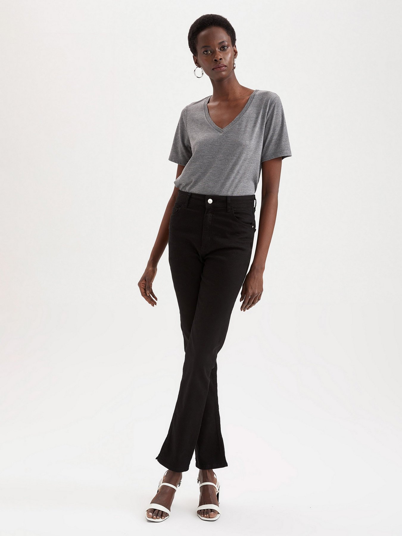 Футболка DeFacto модель K5057AZ-AR53 Фото