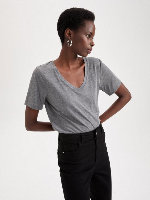 Футболка DeFacto модель K5057AZ-AR53 Фото