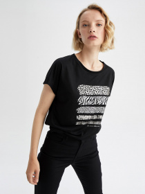 Футболка DeFacto модель Y1946AZ-BK81 Фото