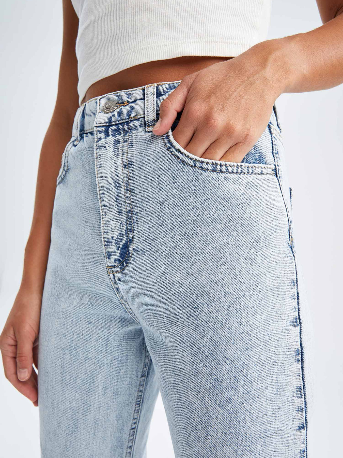 Джинсы мом DeFacto Mom модель Y3326AZ-NM39 Фото