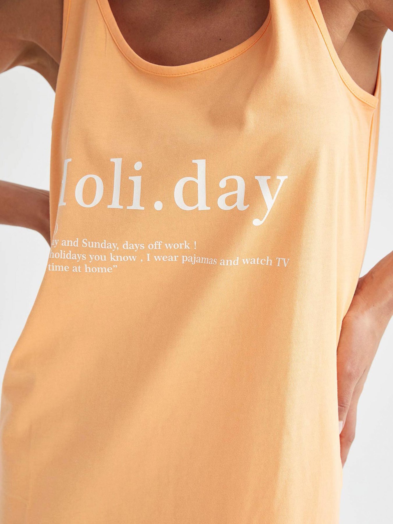 Платье мини DeFacto модель X7418AZ-OG266 Фото