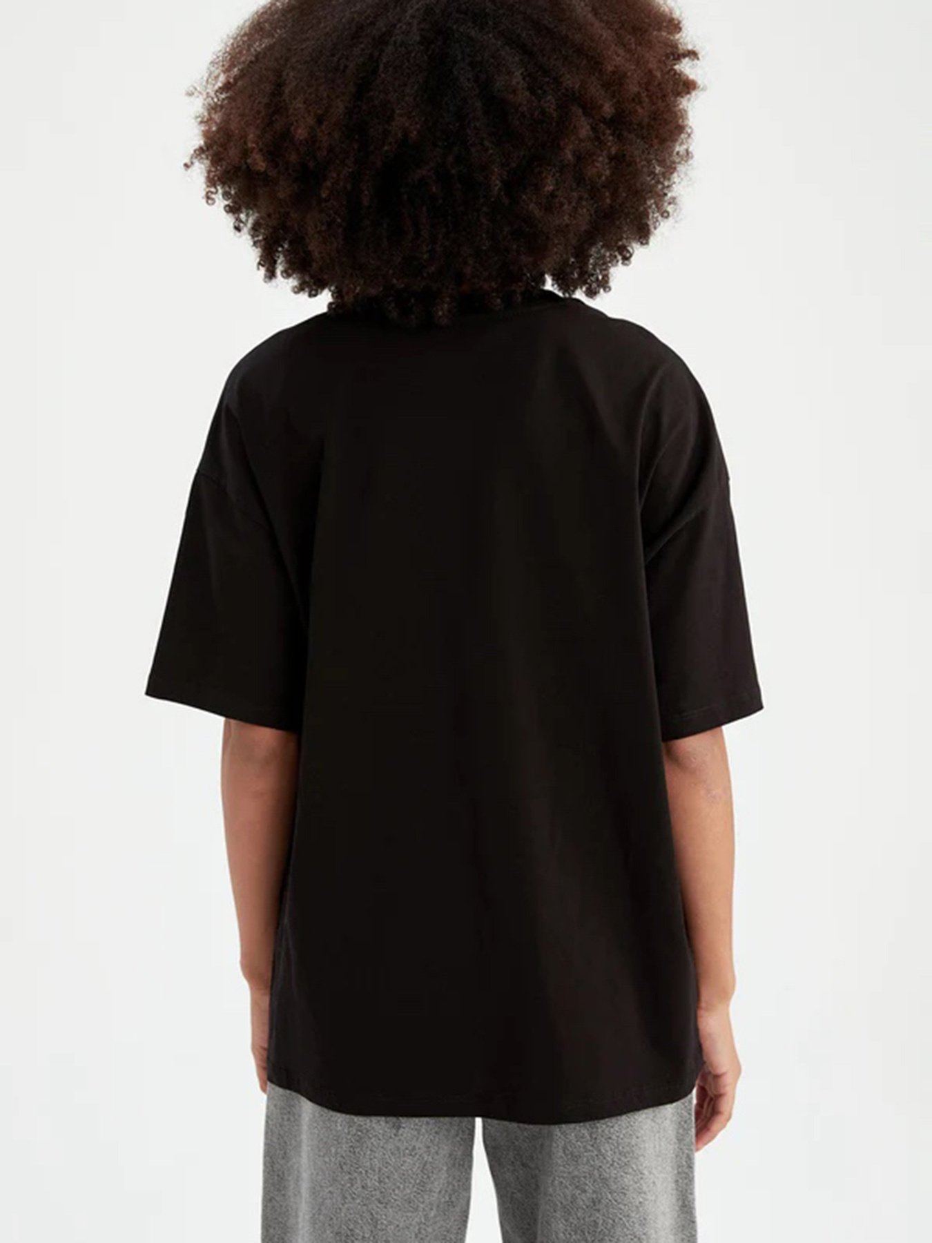 Футболка DeFacto модель V4136AZ-BK81 Фото