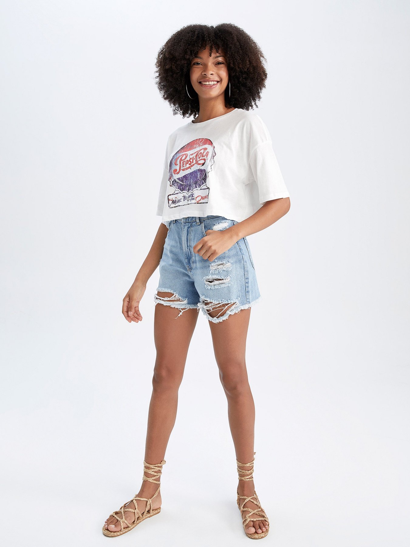 Шорты джинсовые DeFacto модель Y0222AZ-NM34 Фото