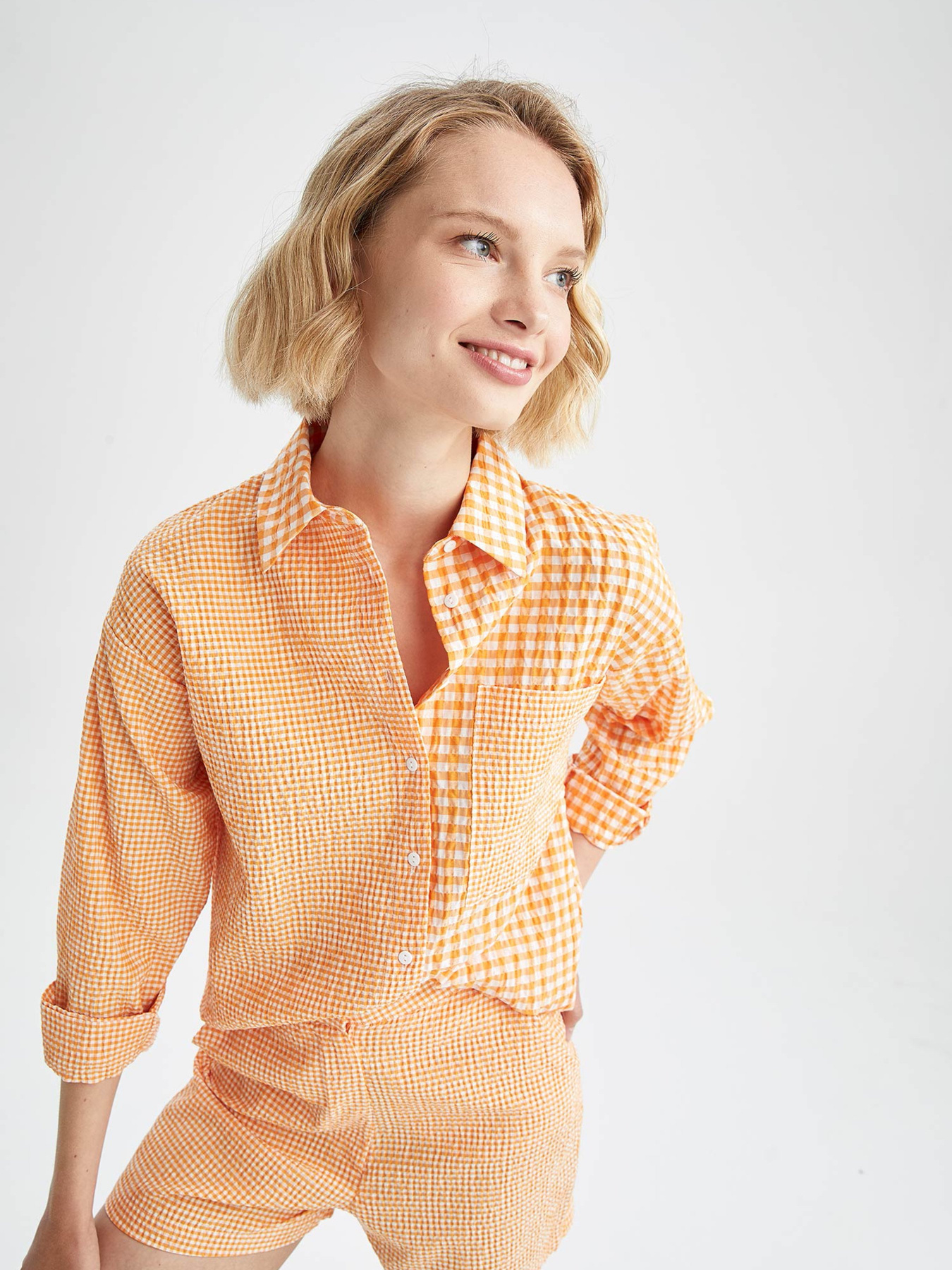 Сорочка повсякденна DeFacto модель X9813AZ-OG120 Сорочка повсякденна DeFacto модель X9813AZ-OG120 Фото