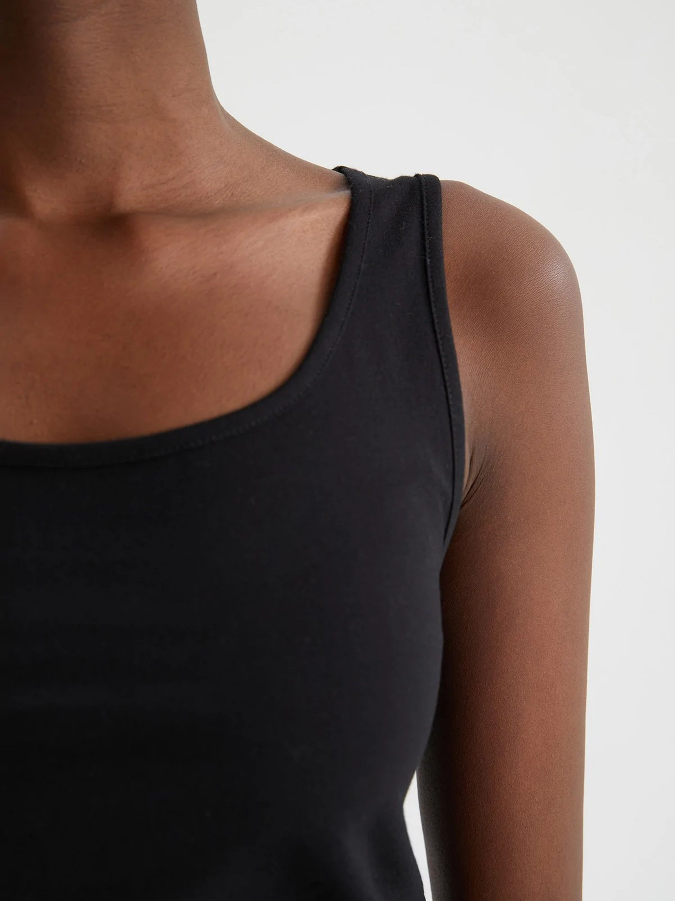 Майка для дому DeFacto модель I1059AZ-BK27 Майка для дому DeFacto модель I1059AZ-BK27 Фото