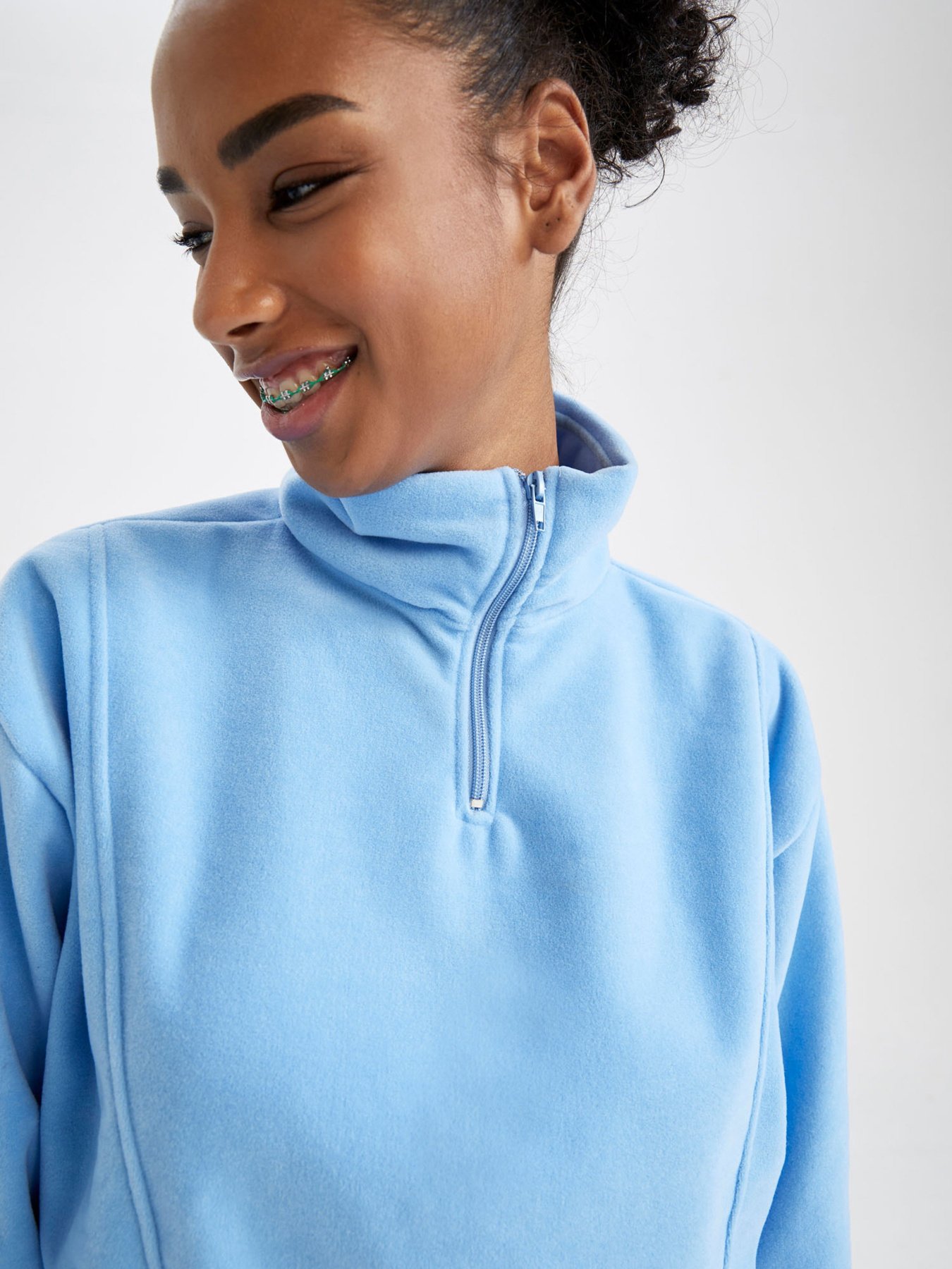 Кофта спортивная DeFacto модель X3244AZ-BE18 Фото