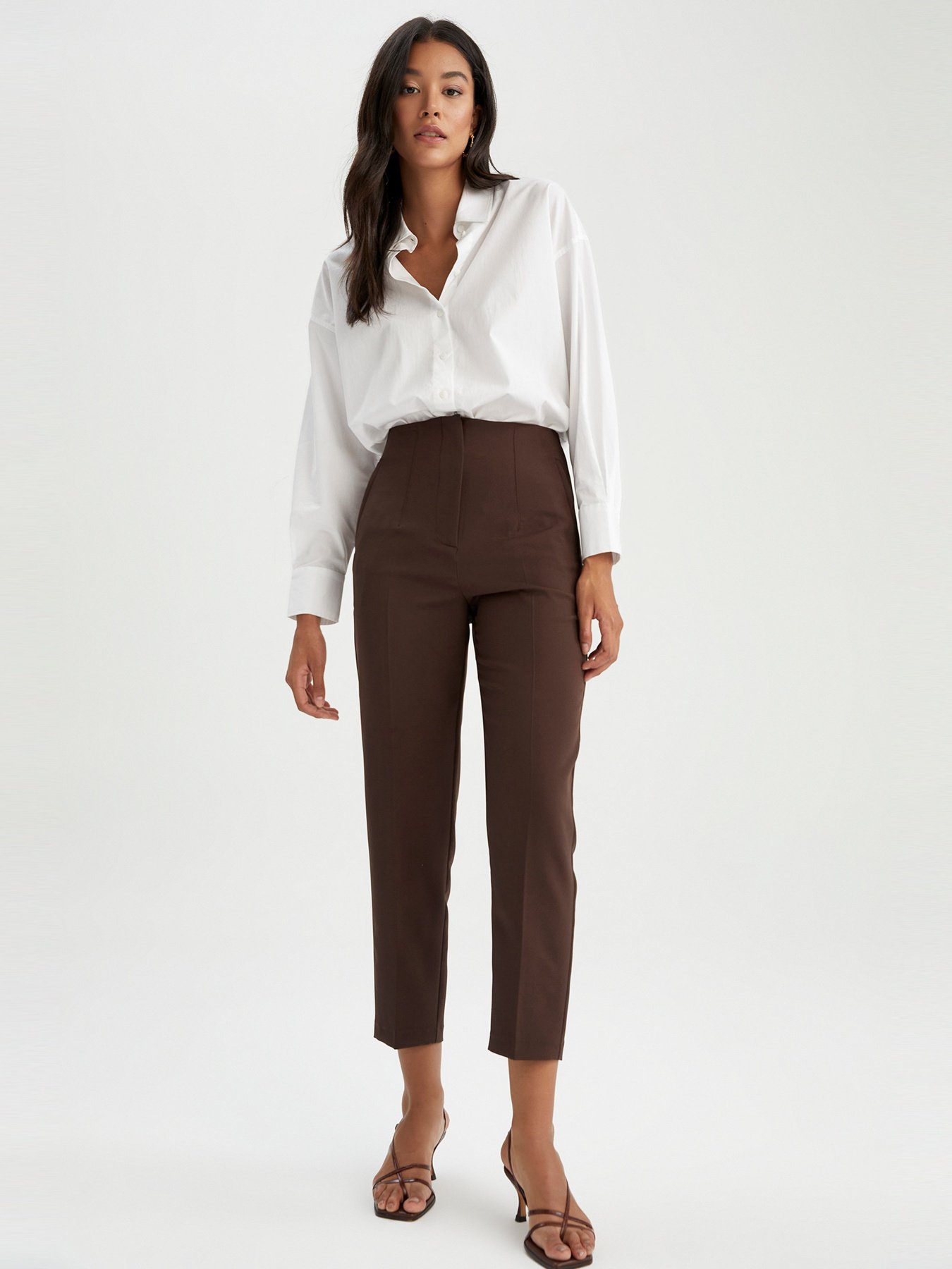 Классические штаны DeFacto модель W9757AZ-BN192 Фото