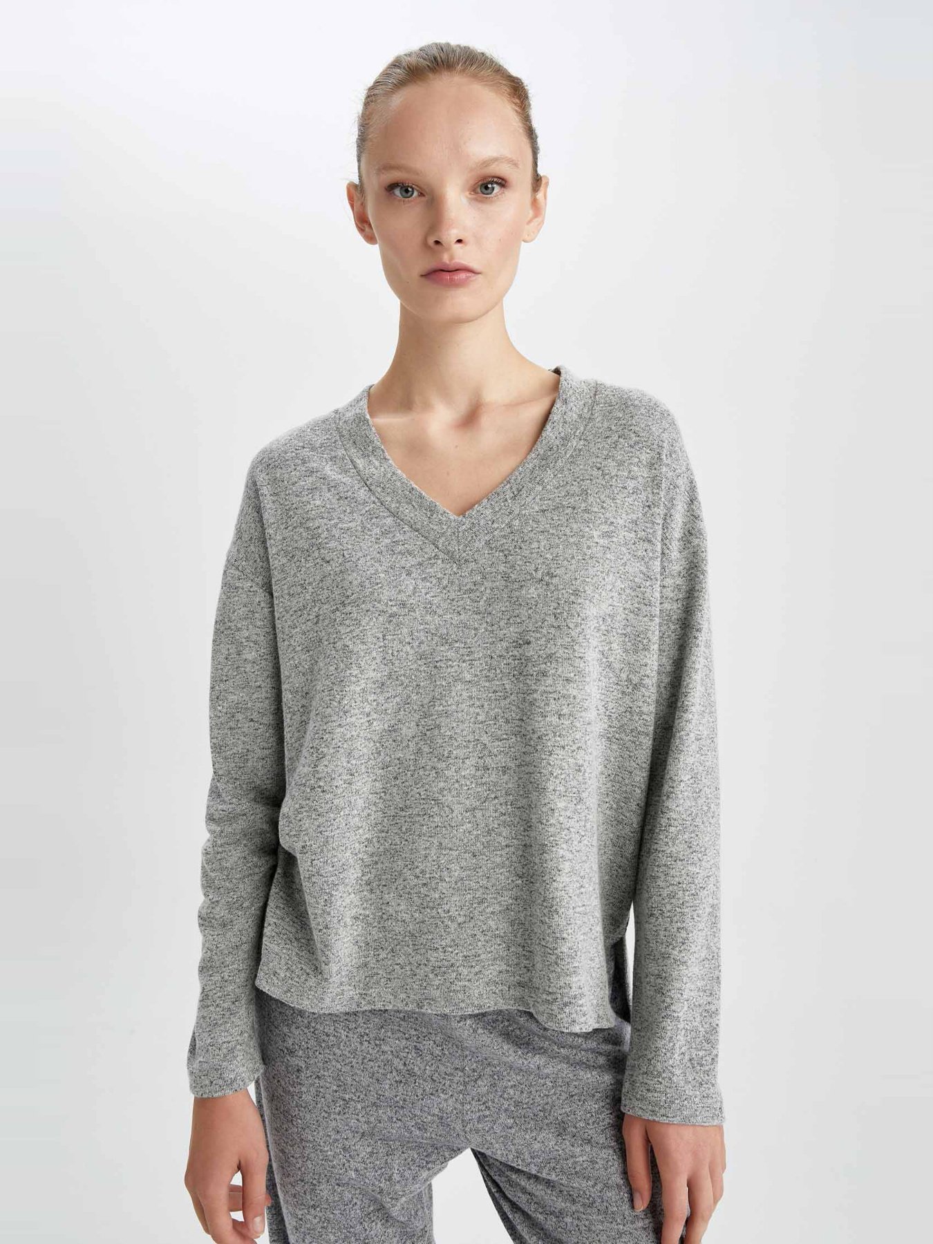 Верх пижамы DeFacto модель Y2806AZ-GR93 Фото