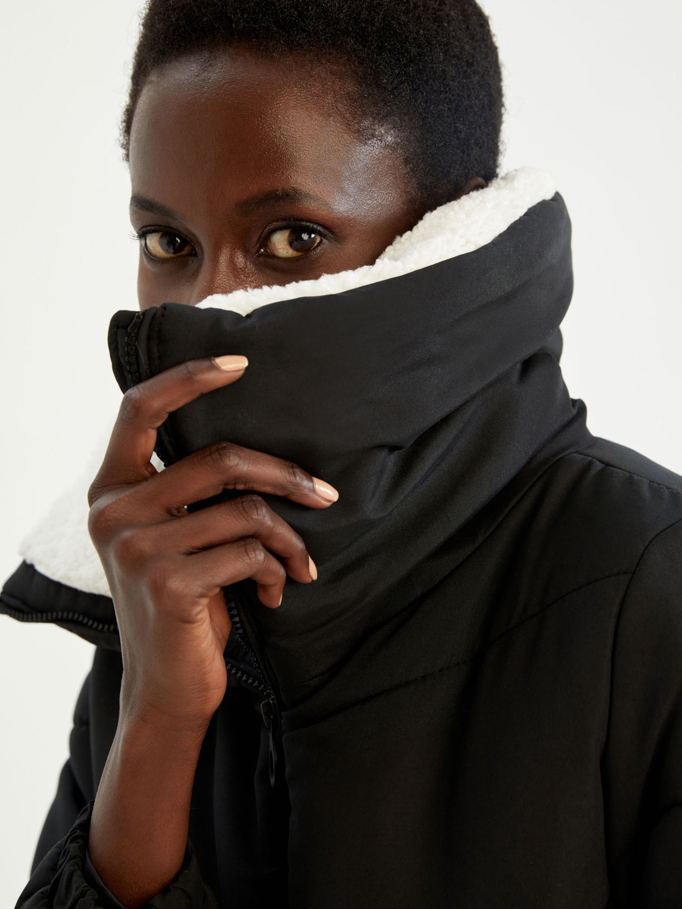 Зимова куртка DeFacto модель X7033AZ-BK27 Фото