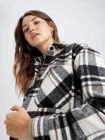 Сорочка повсякденна DeFacto модель R3725AZ-BK81 Фото