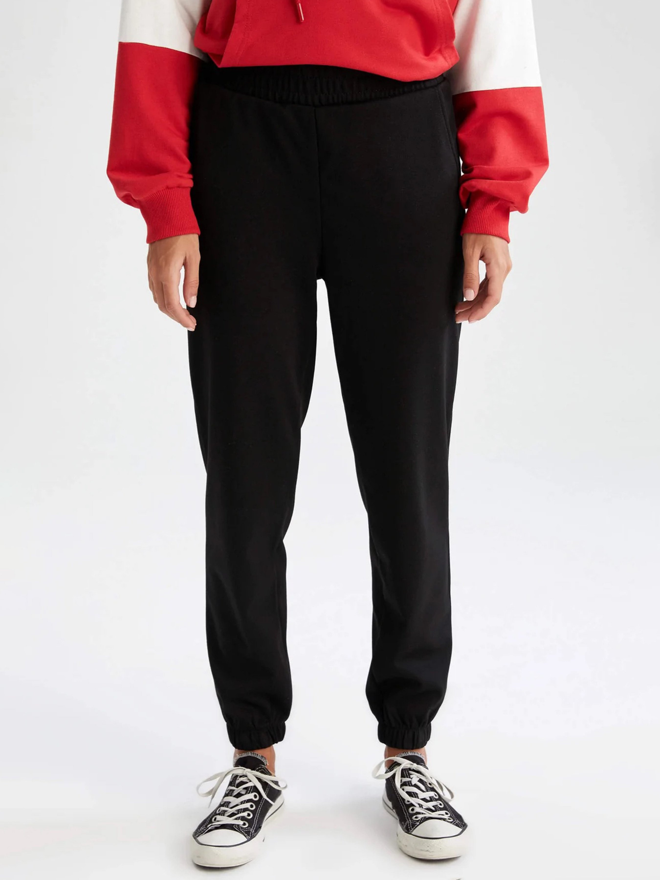 Джогери DeFacto модель S8381AZ-BK81 Фото