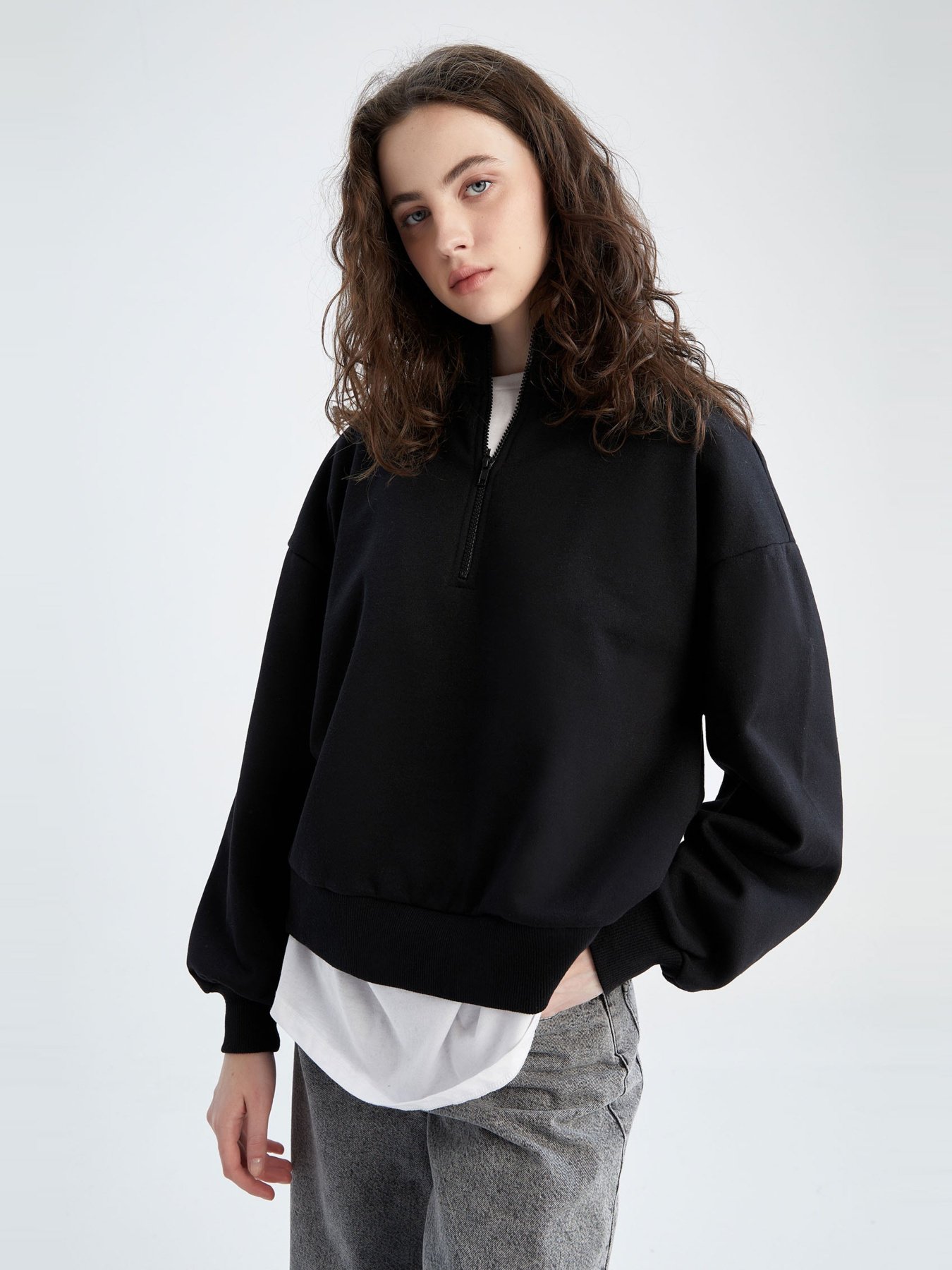 Кофта спортивная DeFacto модель Y7162AZ-BK81 Фото