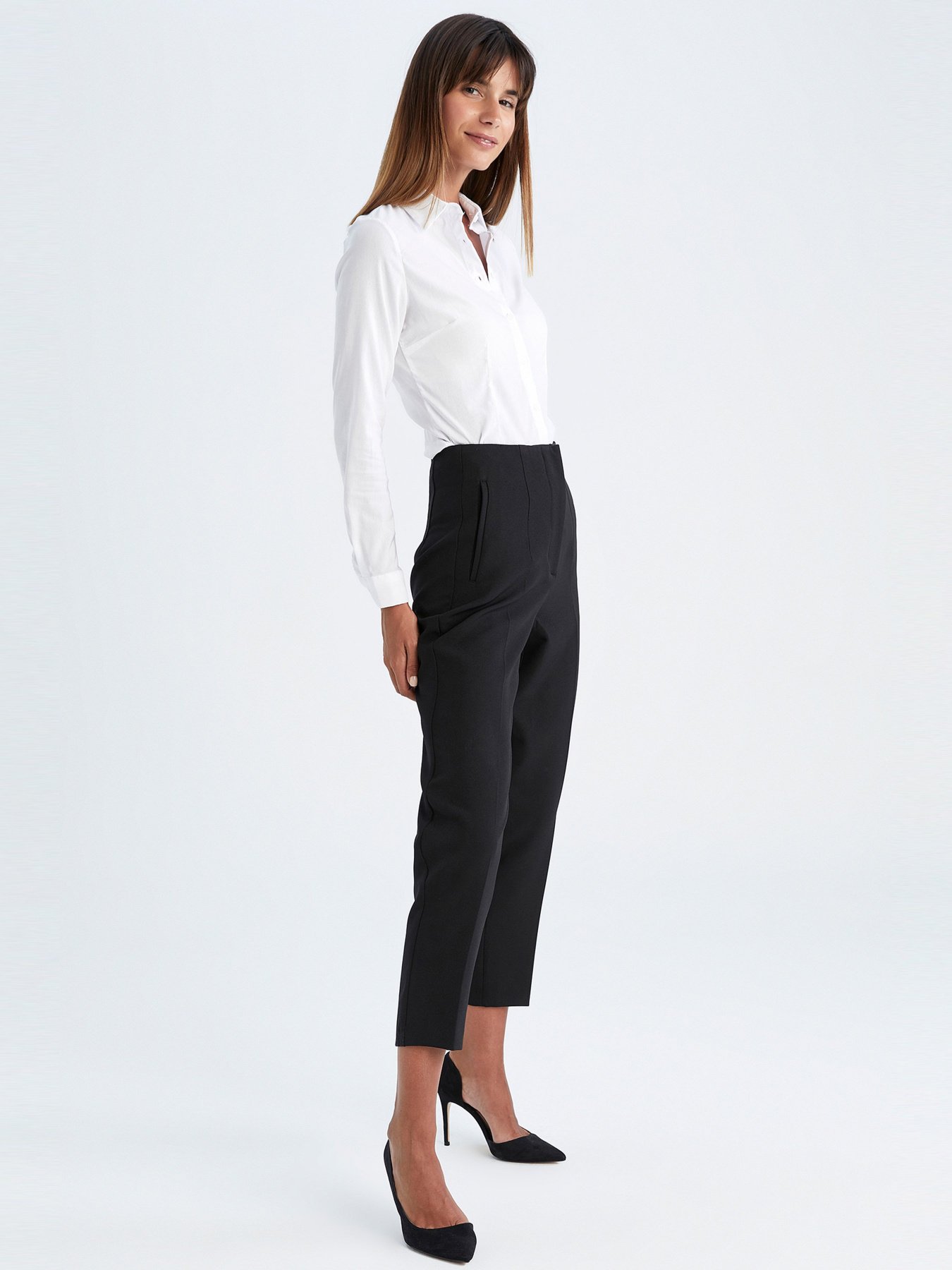 Классические штаны DeFacto модель W9757AZ-BK81 Фото