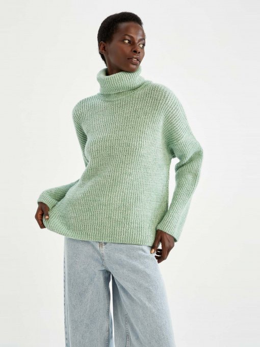 Свитер DeFacto модель X7715AZ-TR107 Фото