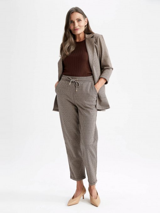 Классические штаны DeFacto модель T4089AZ-BG197 Фото