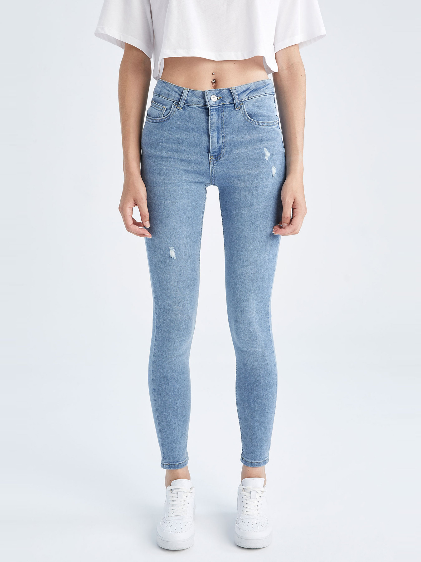 Скинни джинсы DeFacto модель Y4261AZ-NM39 Фото