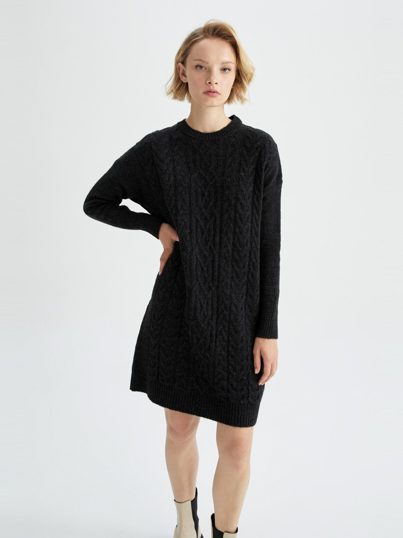 Платье мини DeFacto модель W5285AZ-BK27 Фото